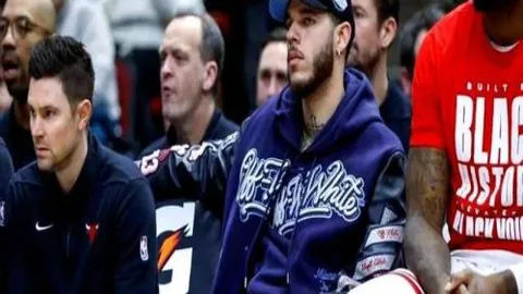 凯恩德甲献帽子戏法，拜仁零封奥格斯堡保持六连胜佳绩