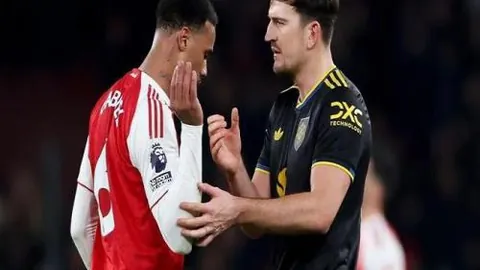 主队主场保卫战，客队逆袭分析